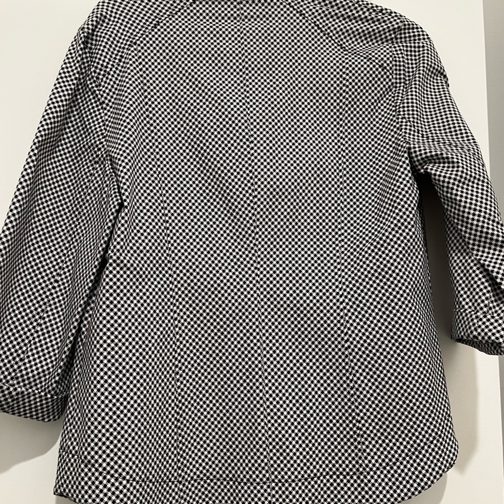Brand new ladies 3/4 length Chico jacket